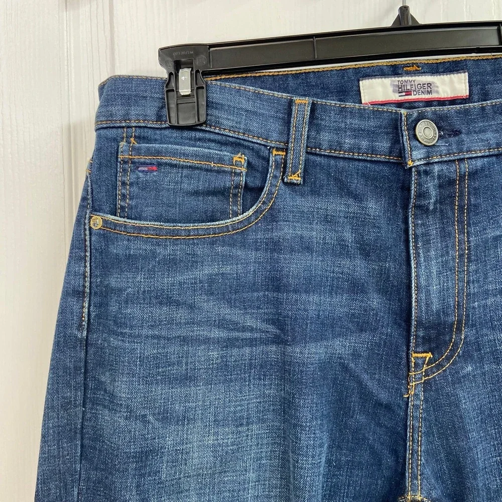 Tommy Hilfiger dark medium wash blue denim cotton stretch slim straight jeans 34